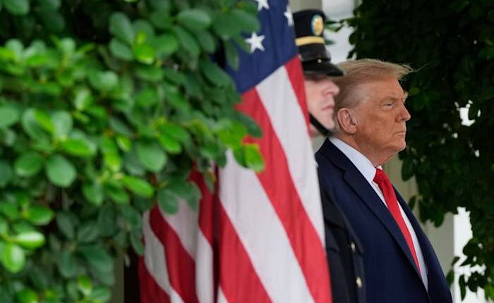 Trump moves to use the levers of presidential power to help his party in the 2026 midterms