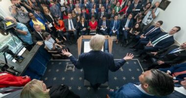 Trump putting DC police under federal control, deploying National Guard