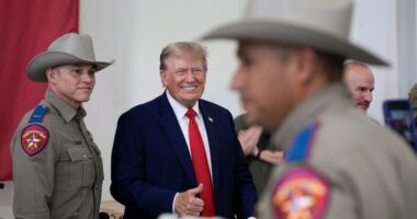 Trump to patrol with DC police, National Guard