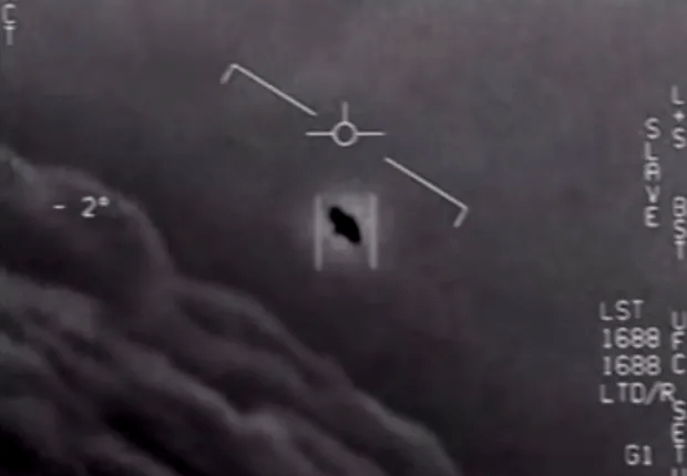 Thermal image of unidentified aerial phenomenon.
