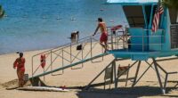 US heat wave smothers Pacific Northwest, poses extreme risk in California and Arizona