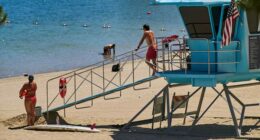 US heat wave smothers Pacific Northwest, poses extreme risk in California and Arizona