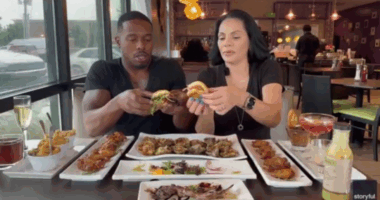 Video: Food vloggers injured when SUV crashes into Texas restaurant