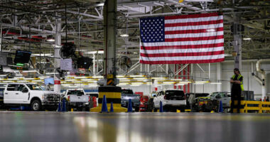 Whitmer told Trump in private that Michigan auto jobs depend on a tariff change of course