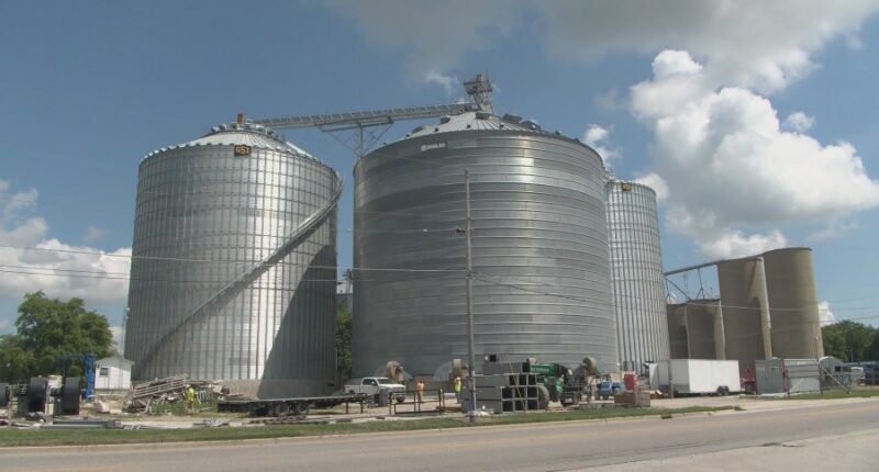 With Illinois having two grain bin accidents in a month -- first responders and researchers are giving out safety tips