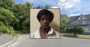 Woman lit man's home on fire because he owed her $7: Cops
