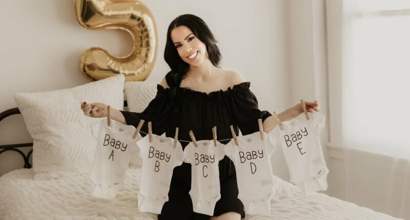 Woman who is a quadruplet gives birth to five babies in 1-in-60million case