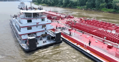 2 dead after helicopter crashes into Mississippi River barge north of St. Louis