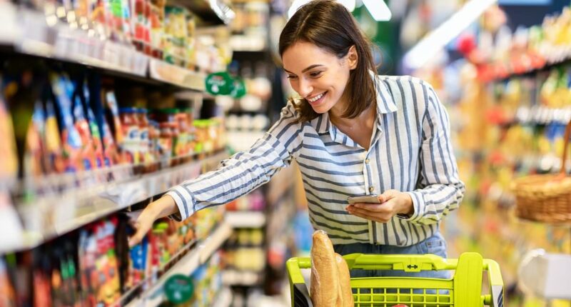 Americans get more than HALF of their diet from cancer-causing food, reveals new report