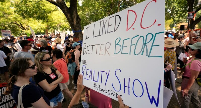 As Guard deployed, DC residents protest. But who organizes them?