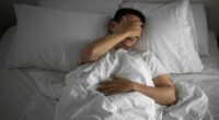 Common nighttime mistake people make during heatwave that ruins sleep
