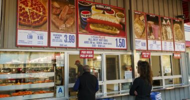 Costco customers react to Coca-Cola change at food courts
