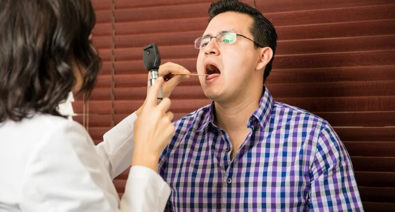Dirty habit followed by 18million Americans TRIPLES the risk of getting cancer