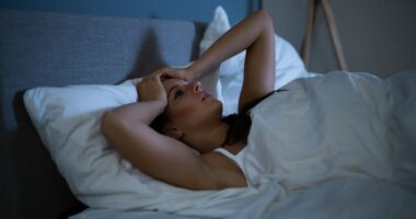 Doctor reveals why you keep waking up between 2am and 4am
