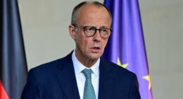Germany suspends arms exports to Israel
