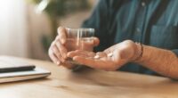 Heart failure in older people linked to common painkiller