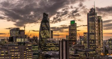 How to profit from the cheap investment trusts that are bouncing back