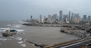 India's economy grows at faster-than-expected 7.8% in the June quarter