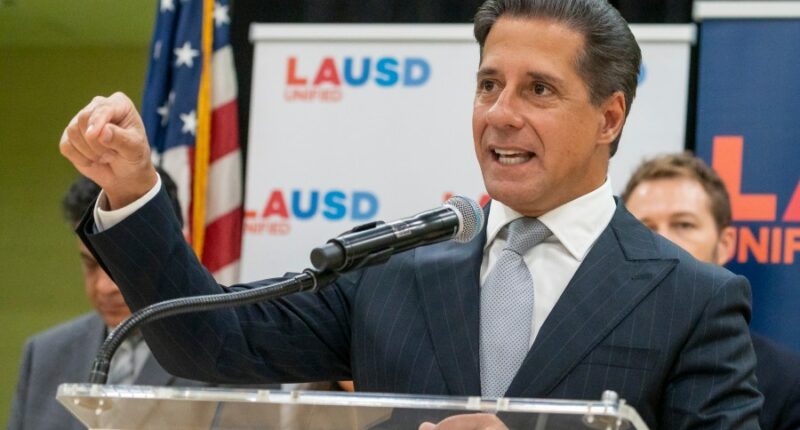 LA schools creating 'safe zones' to help students avoid ICE