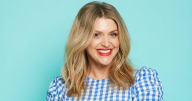 Like Vick Hope I had my placenta made into tablets; I've saved half of them for when I go through menopause, says Celebs Go Dating star Anna Williamson