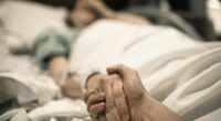 Nurse shares devastating end-of-life symptom people think is recovery days before death