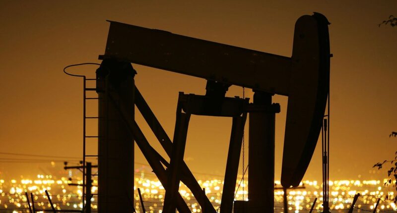 Oil Price Forecast Looks Grim For U.S. Producers