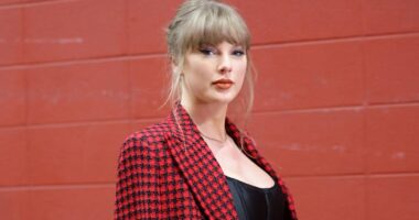 Taylor Swift Sees Multiple Albums Return To The Charts At The Same Time
