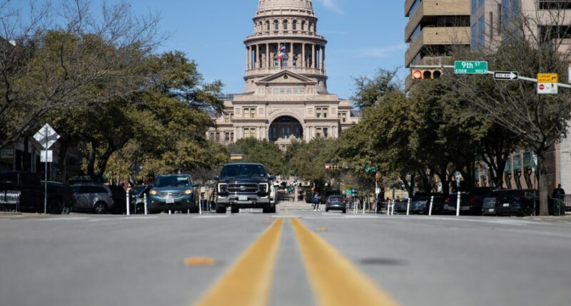 Texas Democrats break quorum, ask for donations for fines. Is it ethical?