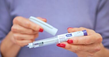 Top doctor issues chilling warning to any Brits taking weight loss jabs