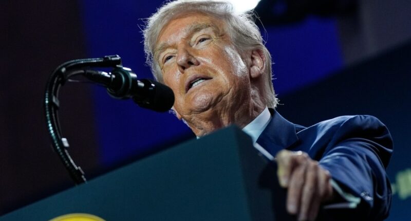 Trump calls for new census amid redistricting fight