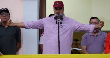 Trump doubles reward to $50M for arrest of Venezuelan president