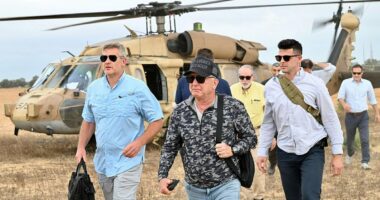 Trump sends top advisers into Gaza after dramatic reversal on humanitarian crisis