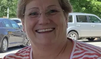 Photo of Joyce Grayson.