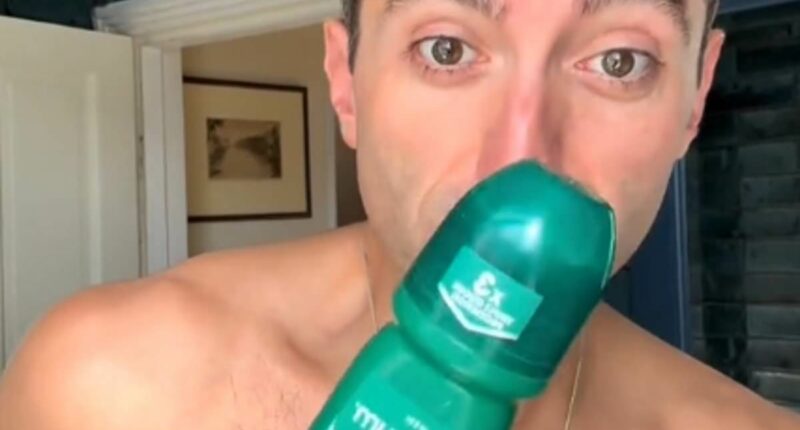 'It's not just women who have been left with burns': Men issue urgent warning after popular deodorant firm apologises for 'agonising' itchy armpits claim