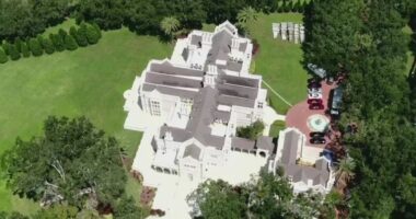 'They used God to become rich': Contractor shares inside look at FBI raided mansion in Tampa