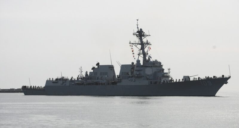 2 Venezuelan military aircraft flew near US Navy vessel in 'highly provocative move,' Pentagon says