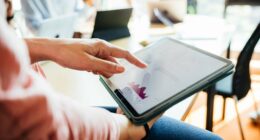 7 Steps to De-Risking Big Business Decisions Before They Backfire