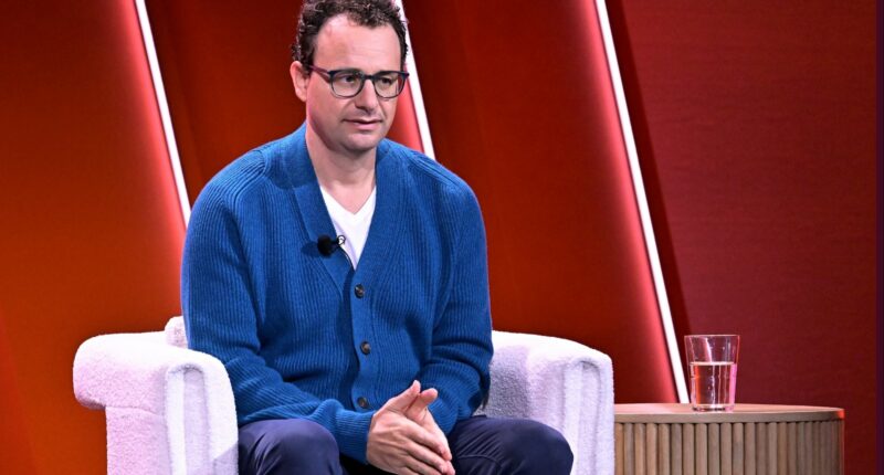 Anthropic CEO Warns That AI Will 'Likely' Replace Jobs