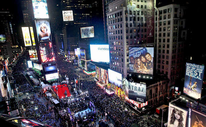 Appeals court keeps New York’s gun restrictions in place, including Times Square and subway ban