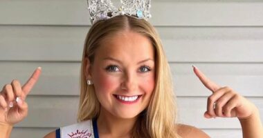Autopsy of cheerleader's dead baby found in closet deepens mystery