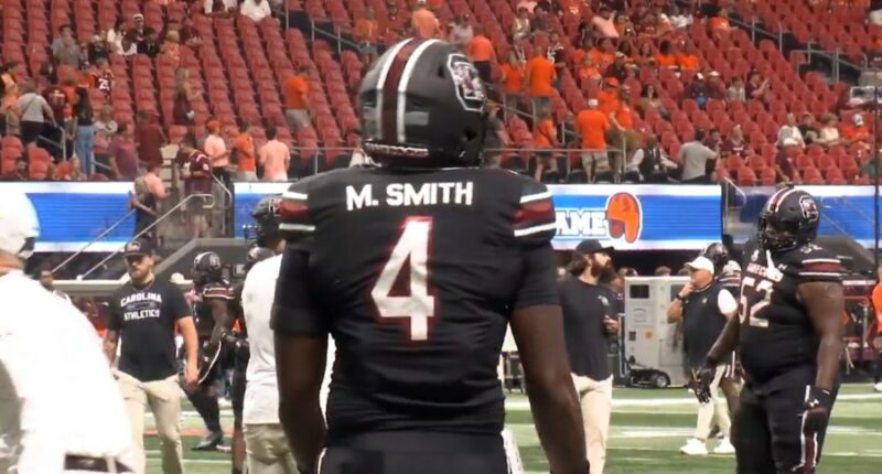 Beamer explains Smith's low snap count in season opener