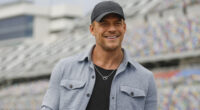 Before Reacher, Alan Ritchson Appeared In A Star-Studded Canceled Game Show