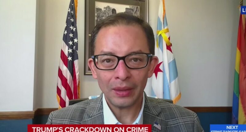 Chicago alderman: Let troops in so CPD can work in neighborhoods