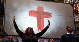 Chicago churches urge calm resistance ahead of expected federal intervention