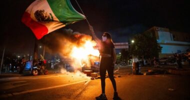 Chicago's Mexican Independence Day celebrations adjust amid fear