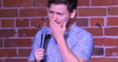 Comedian halts show as audience member suffers heart attack