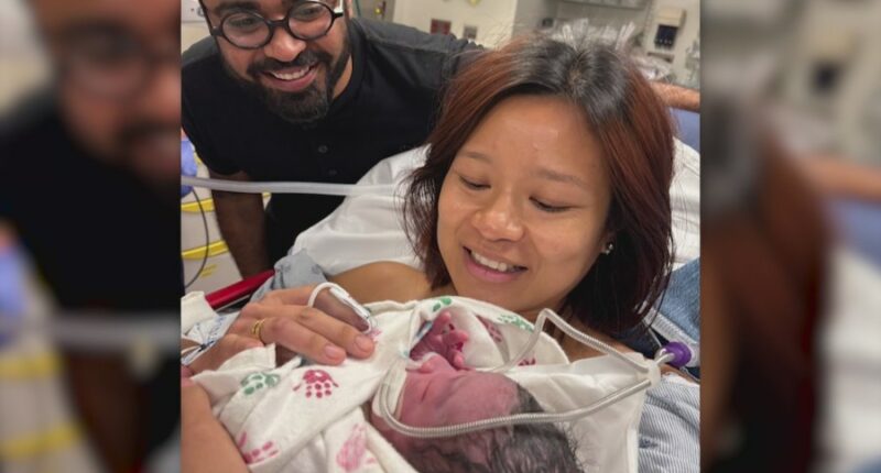 Couple's baby born along Chicago's 'Magnificent Mile'