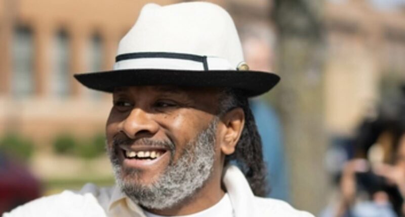 Dad is freed from 30-year jail sentence after star witness takes blame
