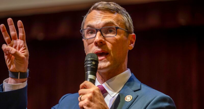 Democrat James Walkinshaw wins race for vacant, deep-blue Virginia House seat