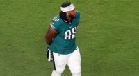 Eagles star Jalen Carter ejected after opening kickoff for spitting on Dak Prescott